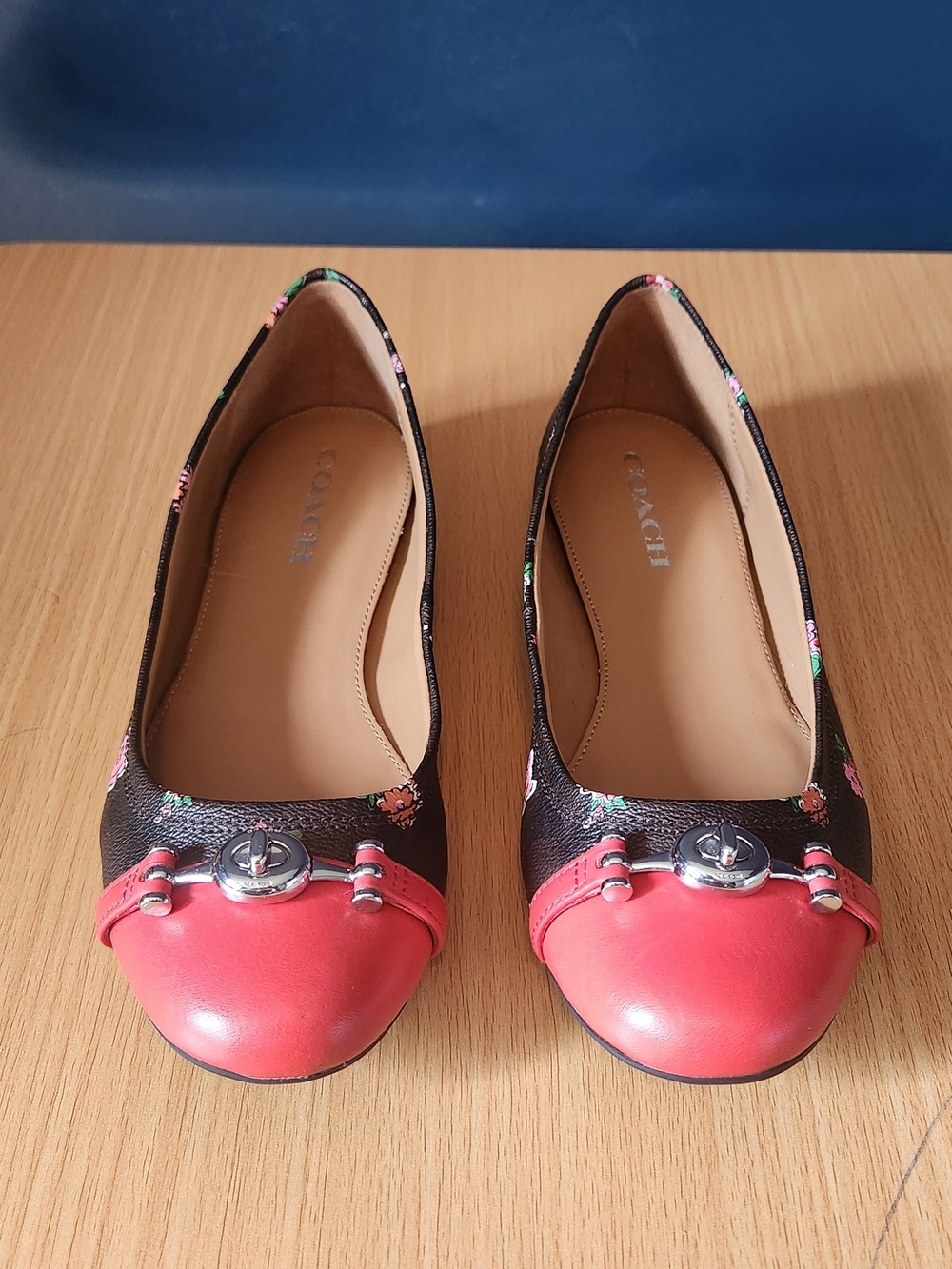 Coach "Leila" Ballet Flats- Floral- Size 8 - Picture 6 of 10
